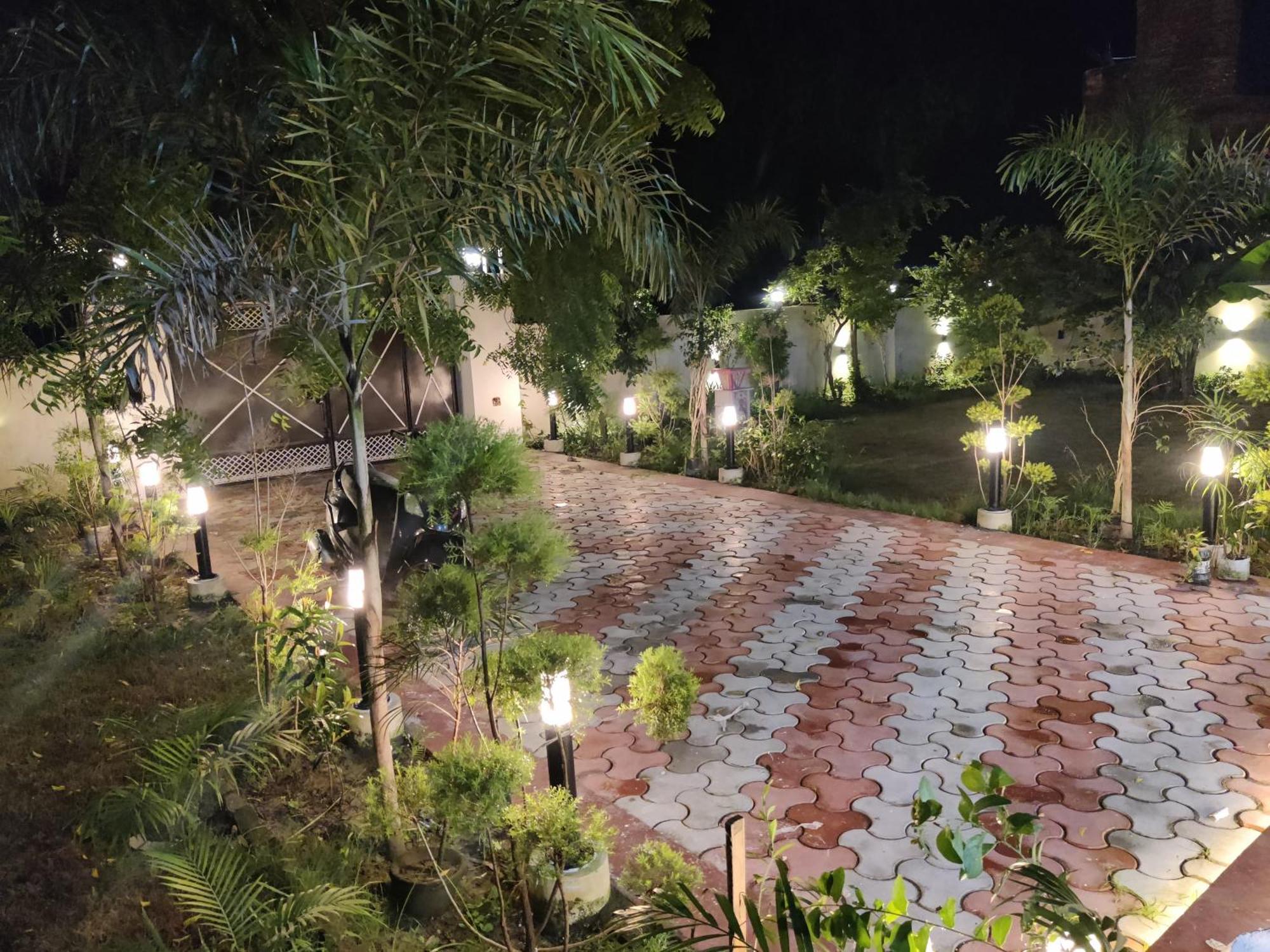 Gc Farms Villa Ayodhya Exterior photo